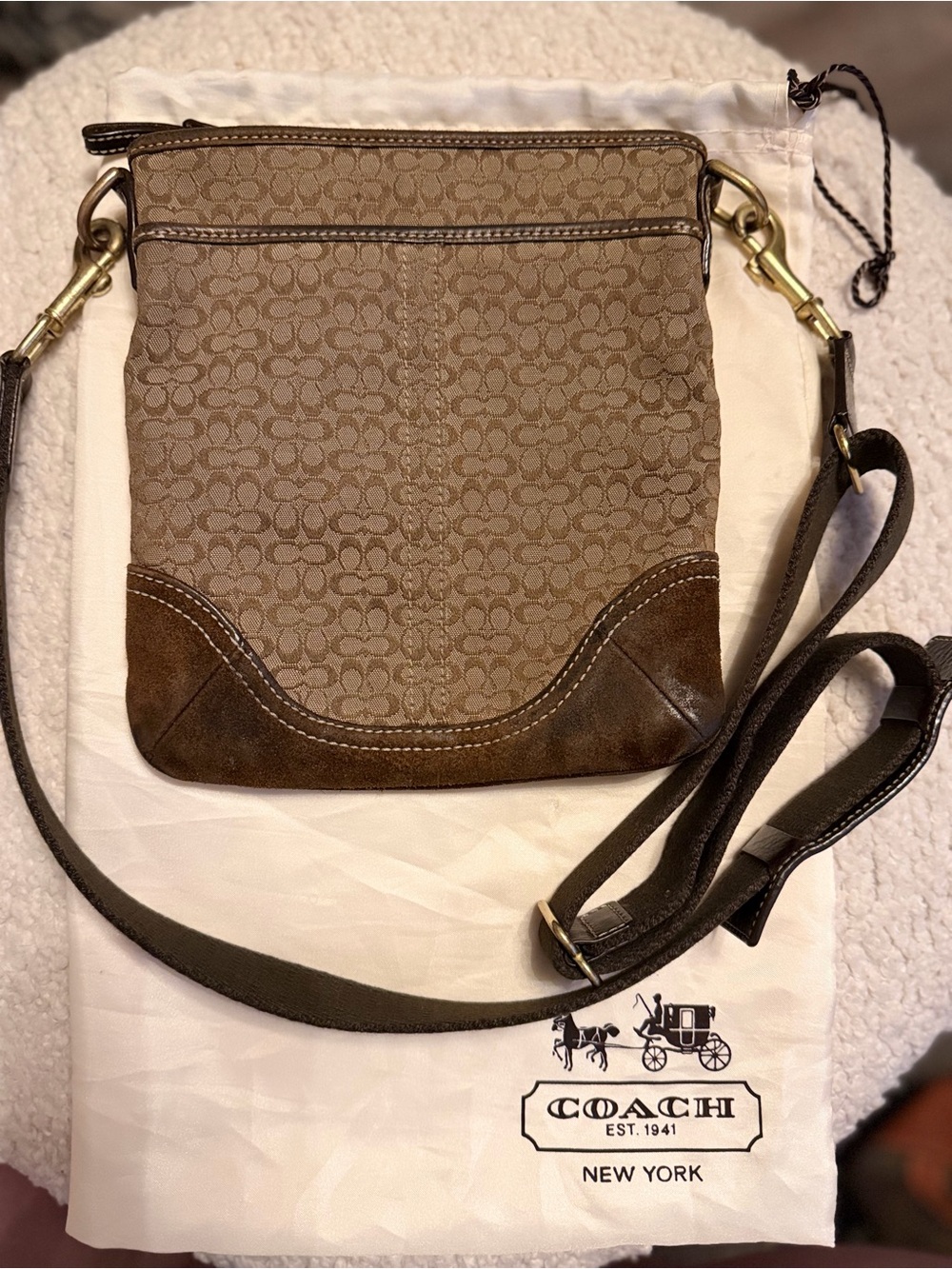 Y2K- Coach Soho Mini Signature Swingpack Crossbody Bag Brown